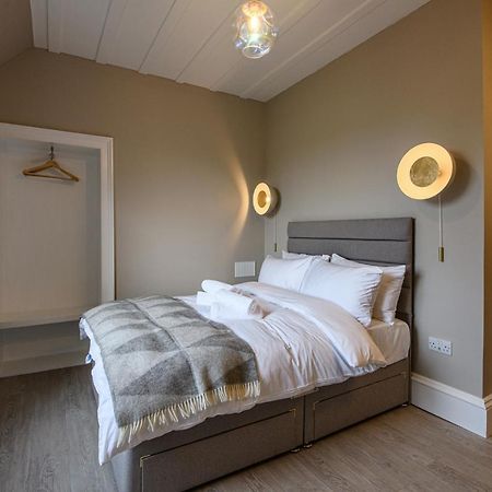 The School House Hotel Lybster Esterno foto